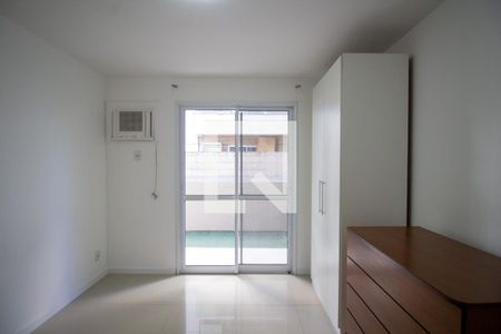 Suíte de apartamento à venda com 3 quartos, 128m² em Vargem Pequena, Rio de Janeiro