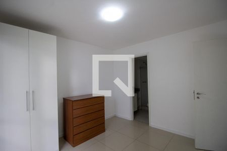 Suíte de apartamento à venda com 3 quartos, 128m² em Vargem Pequena, Rio de Janeiro