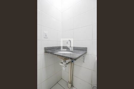 Apartamento à venda com 40m², 2 quartos e 1 vaga Apartamento à venda com 40m², 2 quartos e 1 vagaBanheiro
