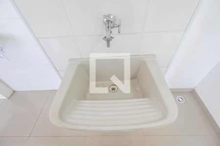 Apartamento à venda com 40m², 2 quartos e 1 vaga Apartamento à venda com 40m², 2 quartos e 1 vagaÁrea de serviço