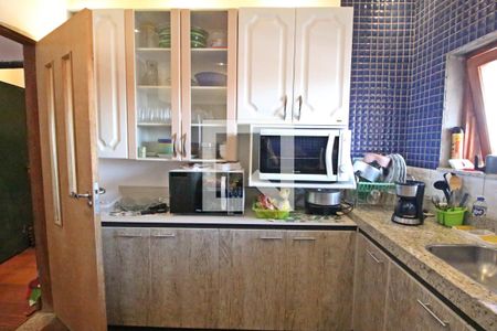 Casa à venda com 700m², 4 quartos e 3 vagasCozinha 2