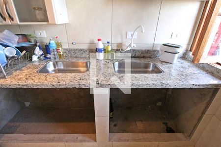 Casa à venda com 700m², 4 quartos e 3 vagasCozinha 3