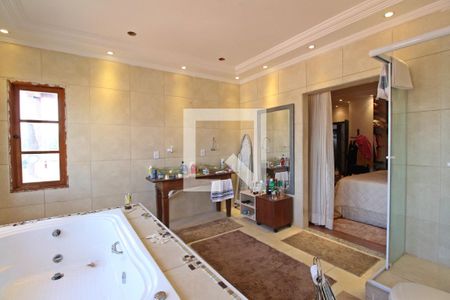 Casa à venda com 700m², 4 quartos e 3 vagasBanheiro do Quarto 3 (suíte)