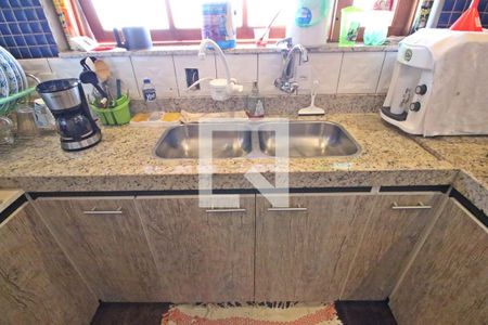 Casa à venda com 700m², 4 quartos e 3 vagasCozinha 2