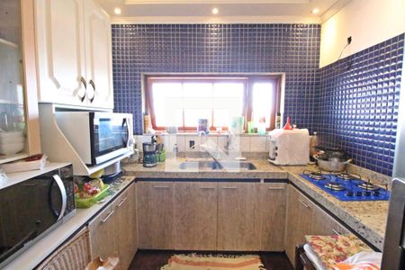 Casa à venda com 700m², 4 quartos e 3 vagasCozinha 2