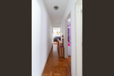 Corredor  de apartamento à venda com 2 quartos, 70m² em Centro Histórico, Porto Alegre