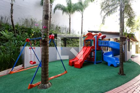 Apartamento à venda com 47m², 2 quartos e 1 vagaÁrea Comum - Playground