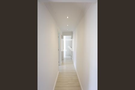 Corredor de apartamento à venda com 2 quartos, 47m² em Vila Andrade, São Paulo