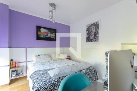 Casa à venda com 389m², 3 quartos e 3 vagasQuarto 2