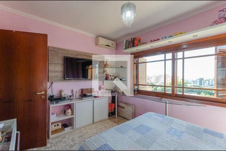 Casa à venda com 389m², 3 quartos e 3 vagasQuarto 1