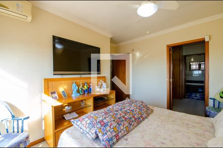 Casa à venda com 389m², 3 quartos e 3 vagasQuarto 4 - Suíte