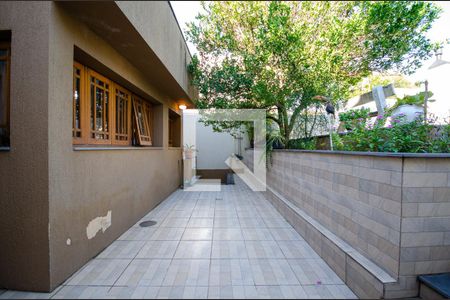 Casa à venda com 389m², 3 quartos e 3 vagasQuintal