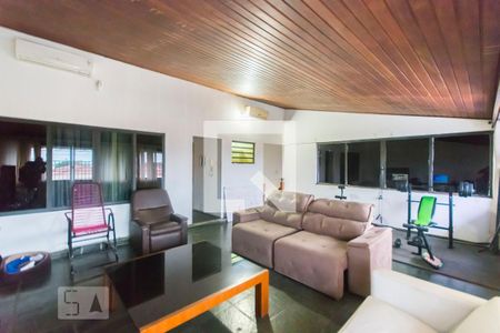 Casa à venda com 462m², 2 quartos e 7 vagas