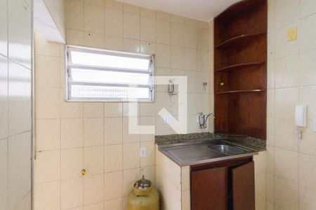 Apartamento para alugar com 57m², 3 quartos e sem vaga Apartamento para alugar com 57m², 3 quartos e sem vagaCozinha e Área de Serviço