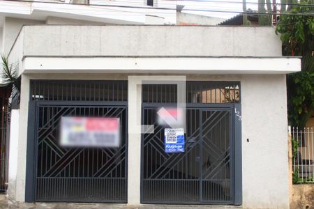 Casa para alugar com 132m², 3 quartos e 2 vagasFachada