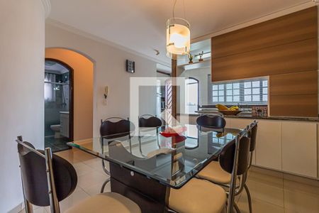 Casa à venda com 360m², 4 quartos e 7 vagasCopa - Cs1