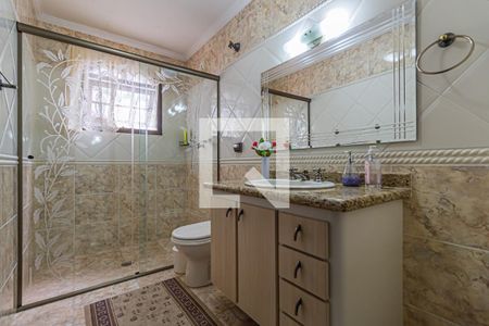 Casa à venda com 360m², 4 quartos e 7 vagasBanheiro - Cs2