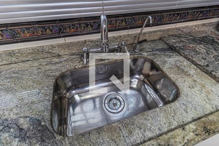 Casa à venda com 360m², 4 quartos e 7 vagasCozinha - Pia - Cs1