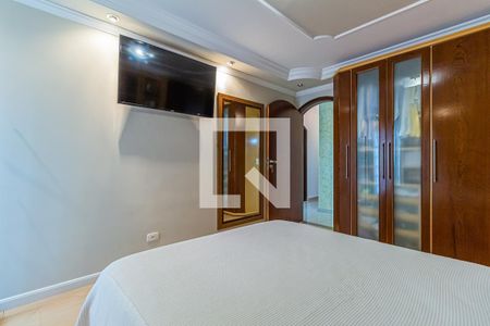 Casa à venda com 360m², 4 quartos e 7 vagasSuite - Cs1