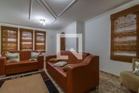 Casa à venda com 360m², 4 quartos e 7 vagasSala - Cs2