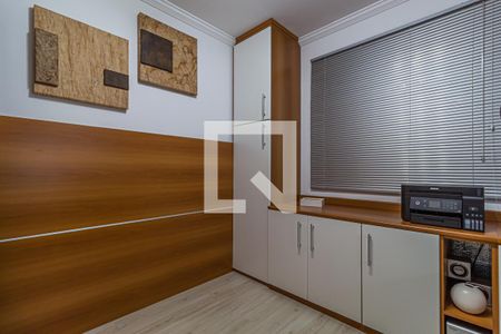 Casa à venda com 360m², 4 quartos e 7 vagasQuarto - Cs1