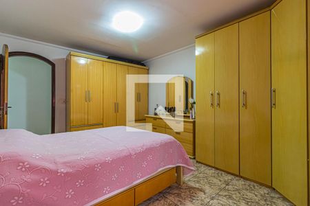 Casa à venda com 360m², 4 quartos e 7 vagasSuite - Cs2