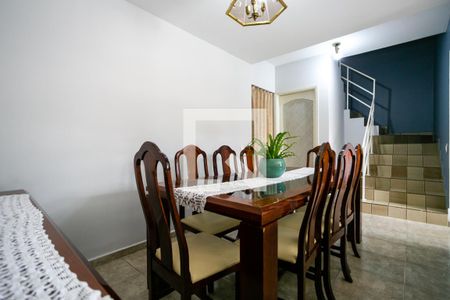 Sala de jantar de casa para alugar com 4 quartos, 256m² em Jardim Monte Alegre, São Paulo
