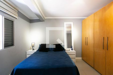 Casa à venda com 250m², 6 quartos e 4 vagas Casa à venda com 250m², 6 quartos e 4 vagasQuarto 1