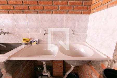 Casa à venda com 250m², 6 quartos e 4 vagas Casa à venda com 250m², 6 quartos e 4 vagasTanque