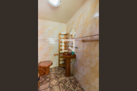 Casa à venda com 250m², 3 quartos e 5 vagas Casa à venda com 250m², 3 quartos e 5 vagasBanheiro de Serviço