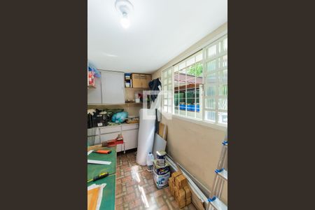 Casa à venda com 250m², 3 quartos e 5 vagas Casa à venda com 250m², 3 quartos e 5 vagasQuarto de Serviço