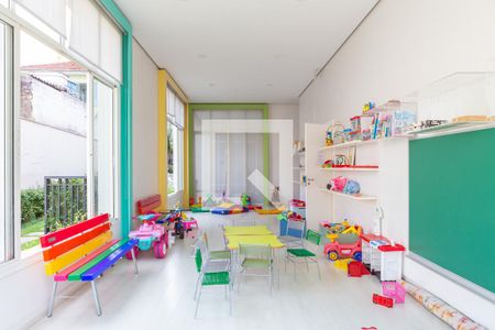 Apartamento para alugar com 147m², 3 quartos e 2 vagasÁrea comum - Brinquedoteca