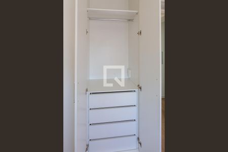 Apartamento para alugar com 147m², 3 quartos e 2 vagasQuarto 3