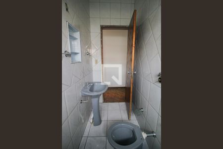 Casa para alugar com 120m², 3 quartos e 1 vagabanheiro social