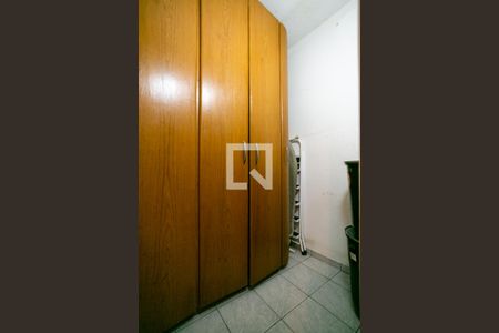 Apartamento à venda com 150m², 4 quartos e 2 vagas Apartamento à venda com 150m², 4 quartos e 2 vagasQuarto de serviço