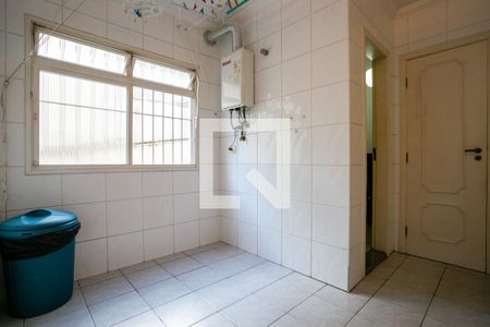 Apartamento à venda com 150m², 4 quartos e 2 vagas Apartamento à venda com 150m², 4 quartos e 2 vagasÁrea de serviço
