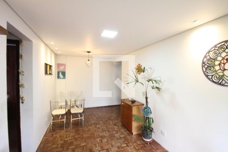 Sala de Apartamento com 2 quartos, 52m² Jardim São Saverio