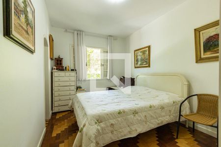 Casa à venda com 232m², 3 quartos e 2 vagasSuíte 1