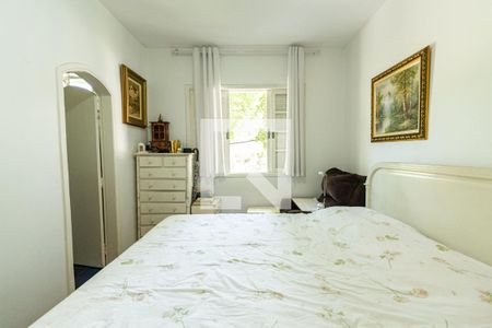 Casa à venda com 232m², 3 quartos e 2 vagasSuíte 1