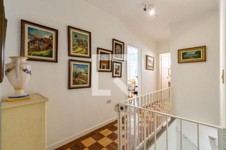 Casa à venda com 232m², 3 quartos e 2 vagasAcesso aos Quartos