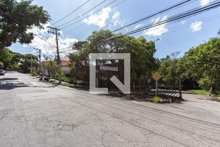 Casa à venda com 232m², 3 quartos e 2 vagasFachada