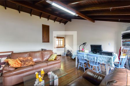 Casa à venda com 166m², 3 quartos e 4 vagas Casa à venda com 166m², 3 quartos e 4 vagasSala 2