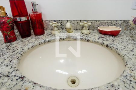 Casa à venda com 166m², 3 quartos e 4 vagas Casa à venda com 166m², 3 quartos e 4 vagasBanheiro da Suíte 3