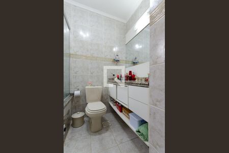 Casa à venda com 166m², 3 quartos e 4 vagas Casa à venda com 166m², 3 quartos e 4 vagasBanheiro da Suíte 3