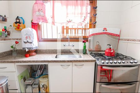 Casa à venda com 166m², 3 quartos e 4 vagas Casa à venda com 166m², 3 quartos e 4 vagasCozinha