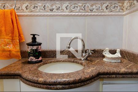 Casa à venda com 166m², 3 quartos e 4 vagas Casa à venda com 166m², 3 quartos e 4 vagasLavabo