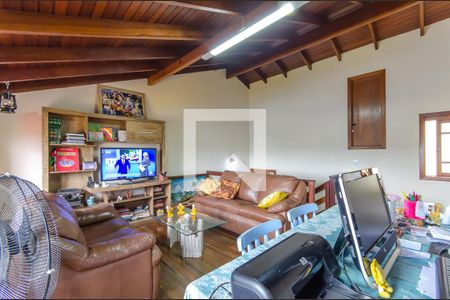 Casa à venda com 166m², 3 quartos e 4 vagas Casa à venda com 166m², 3 quartos e 4 vagasSala 2