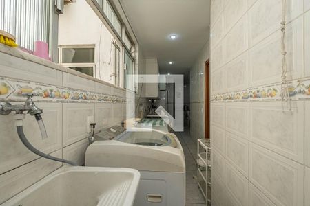 Apartamento à venda com 116m², 3 quartos e 1 vagaÁrea de Serviço