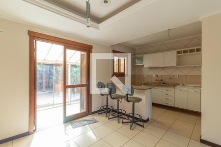 Cozinha e Área de Serviço de casa à venda com 3 quartos, 172m² em Hípica, Porto Alegre