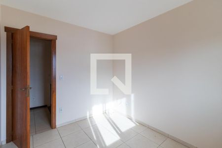 Casa à venda com 172m², 3 quartos e 2 vagas Casa à venda com 172m², 3 quartos e 2 vagasQuarto 2